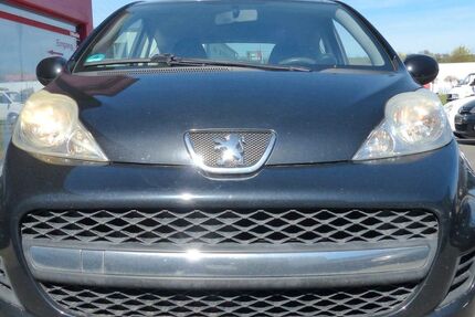 Peugeot 107 219.876 km 1.350 &euro; Eitorf 53783