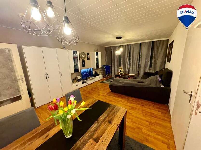 Wohnung zum Kaufen in Hiddenhausen 108.000 € 80 m²