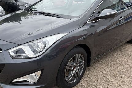 Hyundai i40 67.000 km 7.690 &euro; Rhauderfehn 26817