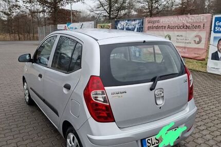 Hyundai i10 121.000 km 2.999 &euro; Überherrn 66802