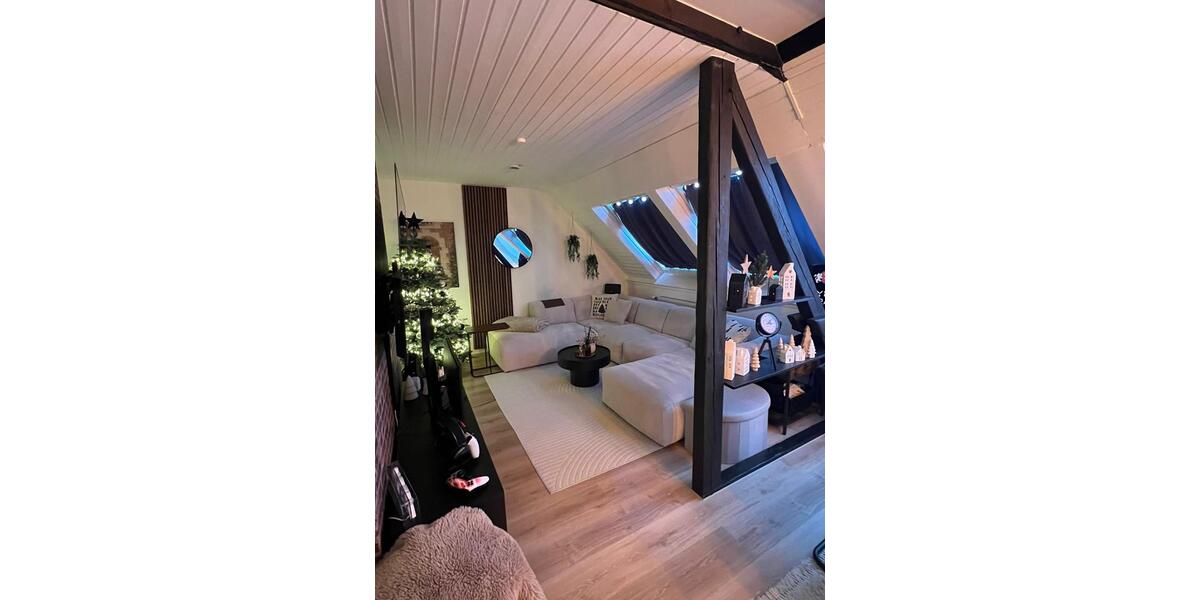 Helle 2-Zi.-Dachgeschosswohnung mit Balkon in Jülich zu vermieten 2 zimmer