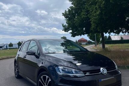 VW Golf 159.700 km 10.999 &euro; Kyritz 16866