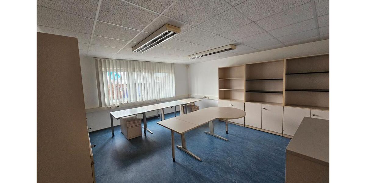 Gewerbeobjekt Bitterfeld-Wolfen Wolfen - 1.350&euro; | Angebot:25172244
