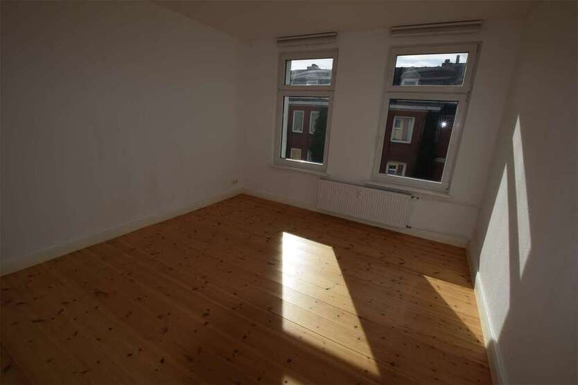 Wohnung zum Mieten in Kiel 450 € 49.7 m²