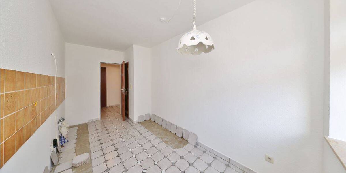 Etagenwohnung Wilhelmshaven Innenstadt - 3 Zimmer, 100 m&sup2;, 155.000&euro; | Angebot:26825637