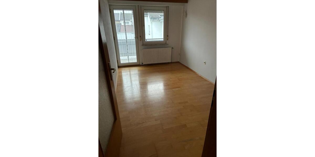 Einfamilienhaus mit Apartment zu vermieten 6 zimmer