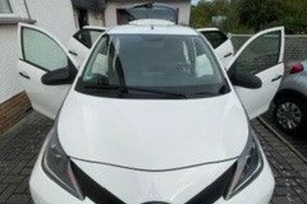 Toyota Aygo (X) 16.500 km 8.500 &euro; Dortmund 44225