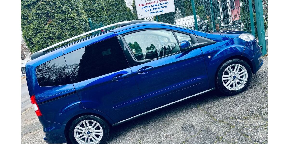 Ford Tourneo Courier 86.000 km 7.590 € Gotha 99867