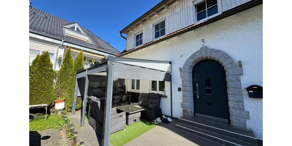 Doppelhaushälfte Ostfildern - 6 Zimmer, 147 m&sup2;, 2.790&euro; | Angebot:26122487