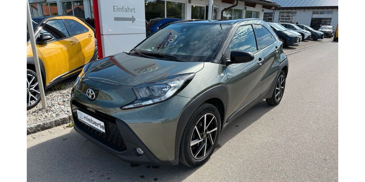 Toyota Aygo (X) 38.620 km 13.290 &euro; Germaringen 87656