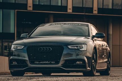 Audi A5 220.000 km 19.900 &euro; Braunschweig 38112