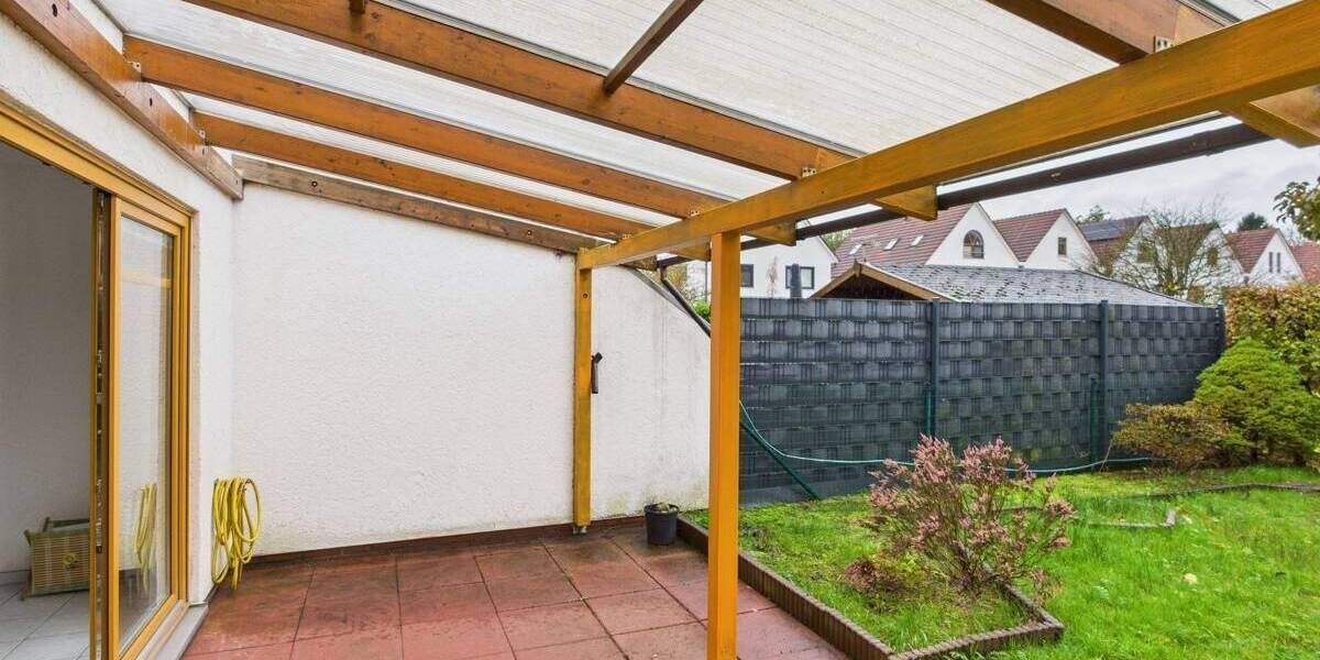 Reihenmittelhaus Bremerhaven Lehe - 6 Zimmer, 175 m&sup2;, 359.000&euro; | Angebot:25699419