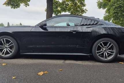 Ford Mustang 106.000 km 24.999 € Ettlingen 76275