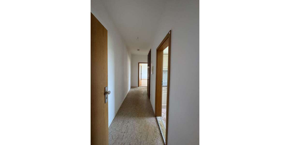 Etagenwohnung Querfurt - 2 Zimmer, 51 m&sup2;, 320&euro; | Angebot:26854543