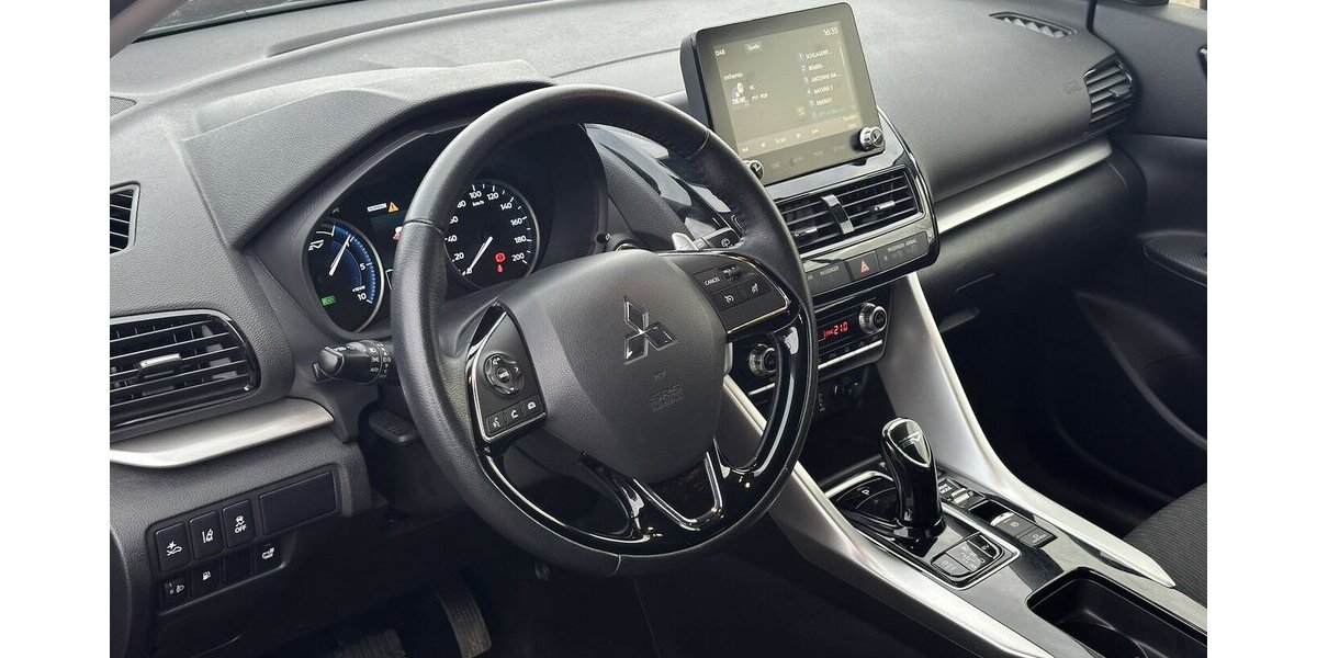 Mitsubishi Eclipse Cross Basis Hybrid 4WD 37.600 km 20.490 &euro; Donauwörth 86609