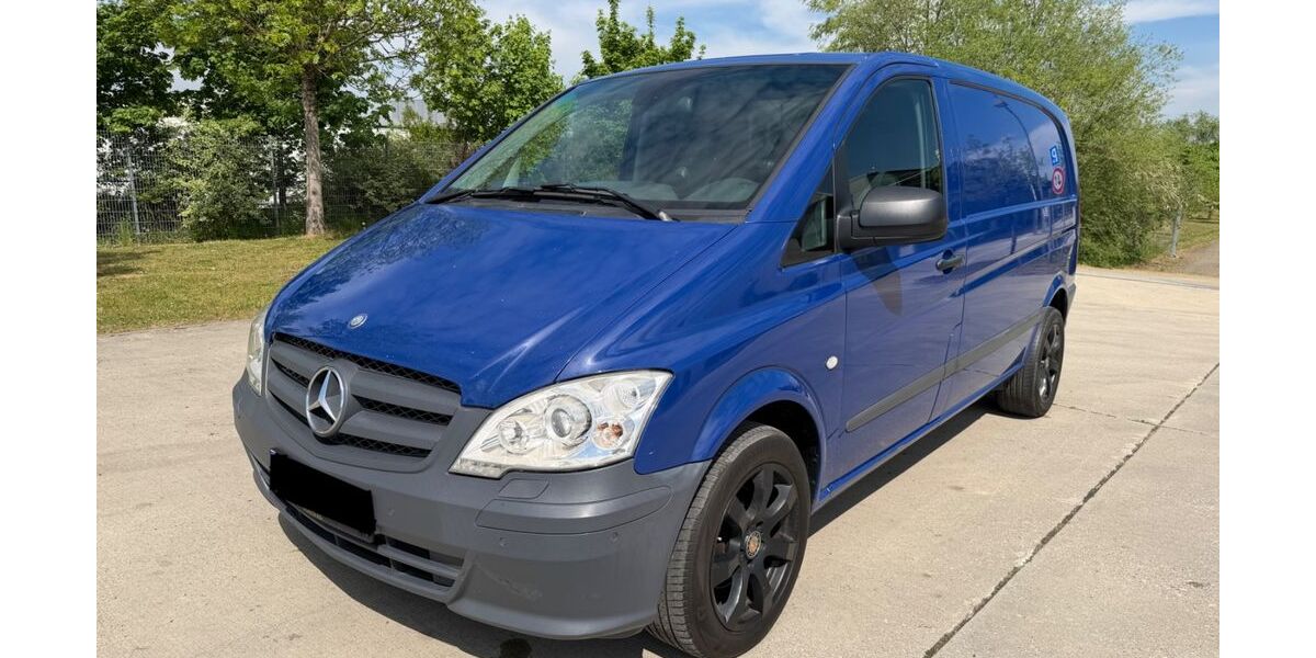 Mercedes-Benz Vito 225.423 km 9.550 &euro; Fürstenfedbruck 82256