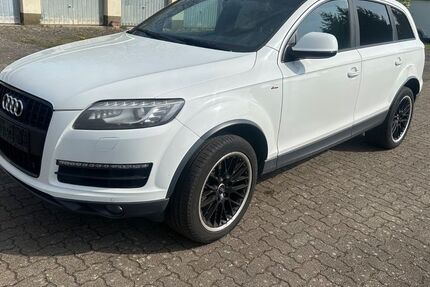 Audi Q7 223.000 km 9.758 &euro; Hannover OT Ricklingen 30459
