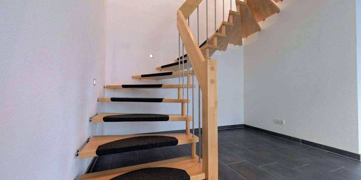 Einfamilienhaus Kaiserslautern Innenstadt - 4 Zimmer, 166 m&sup2;, 518.000&euro; | Angebot:25607975