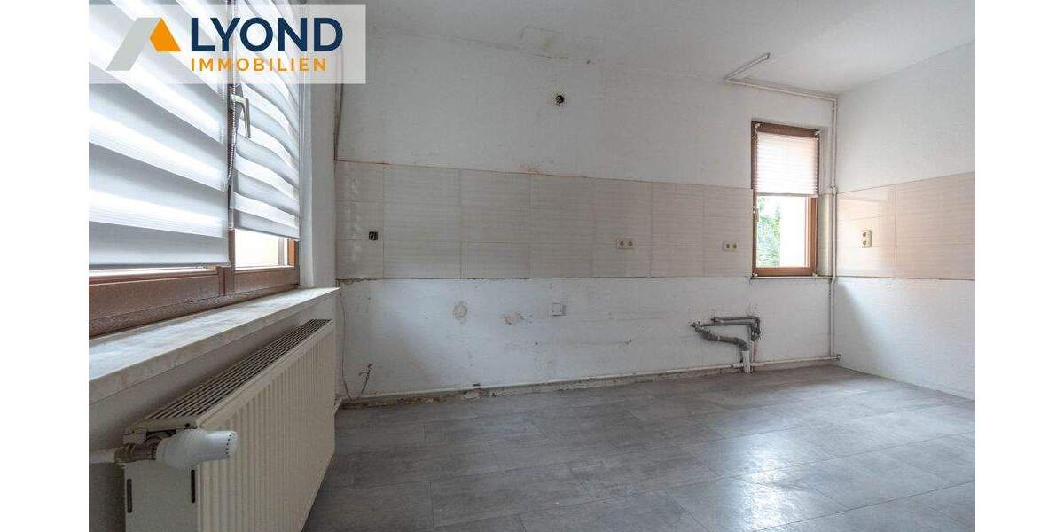 Großzügiges Einfamilienhaus mit Einliegerwohnung - vielseitig nutzbar und modernisiert in zentraler Lage 7 zimmer