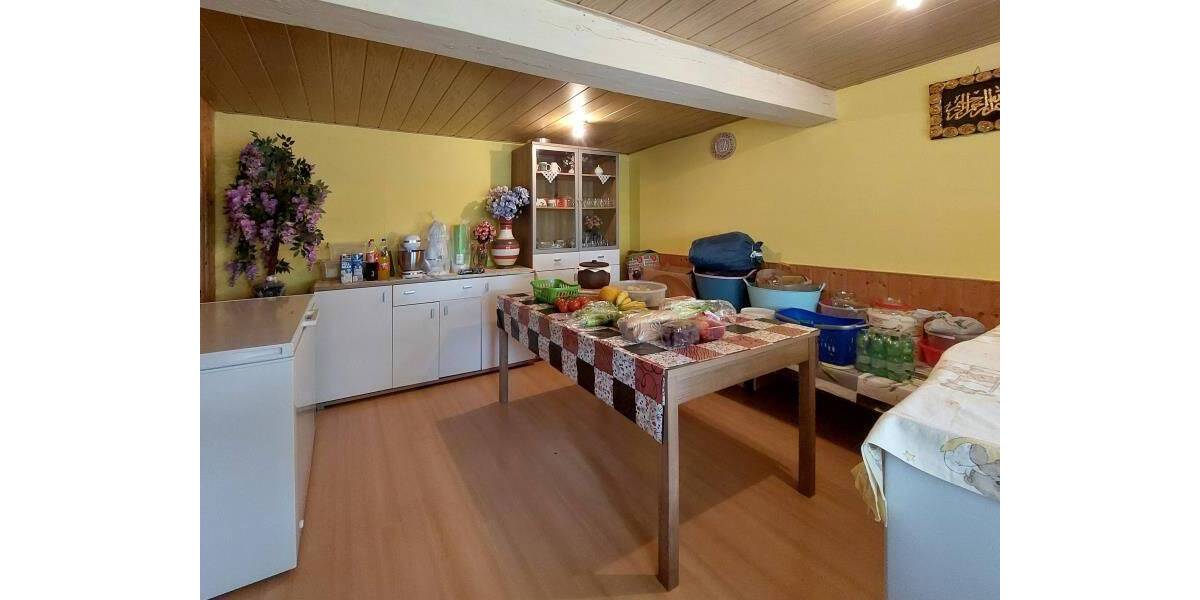 Einfamilienhaus Bad Marienberg - 9 Zimmer, 186 m&sup2;, 173.000&euro; | Angebot:26929544