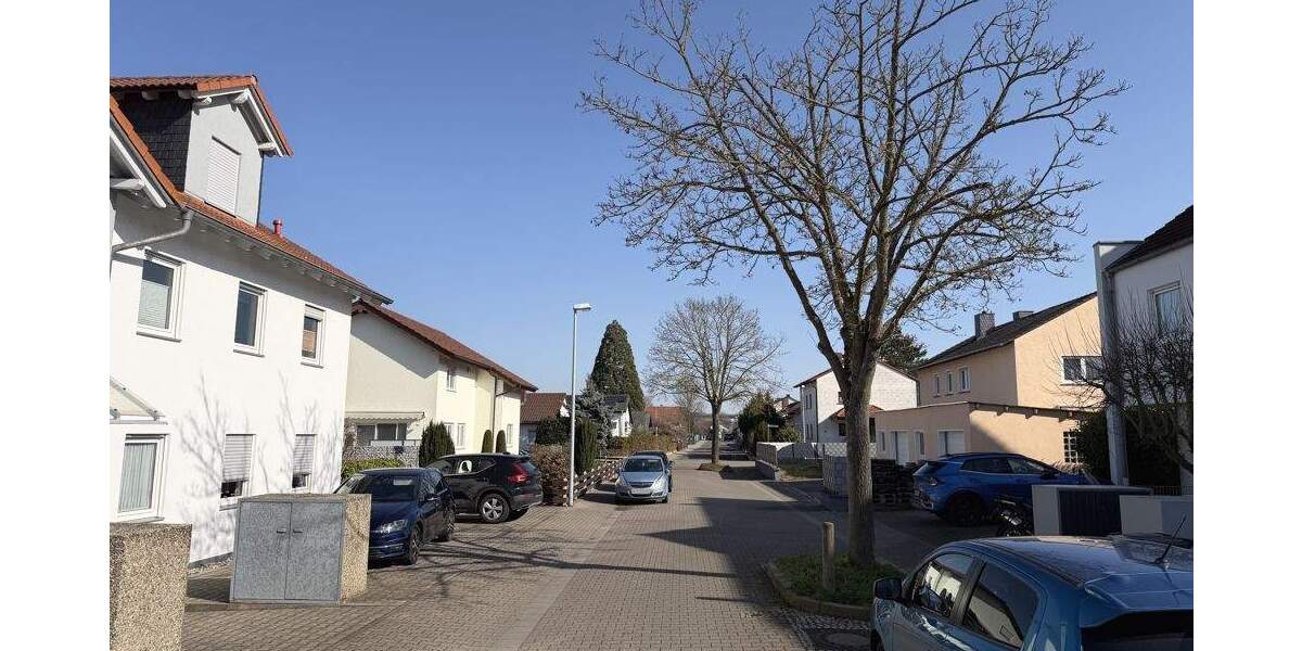 Etagenwohnung Worms / Pfeddersheim Pfeddersheim - 3 Zimmer, 88 m&sup2;, 229.000&euro; | Angebot:25373831