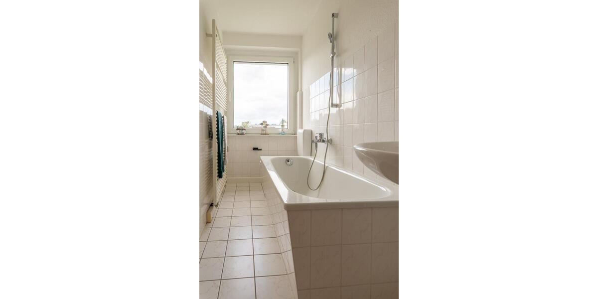 Etagenwohnung Calbe (Saale) - 2 Zimmer, 48 m&sup2;, 310&euro; | Angebot:22911775