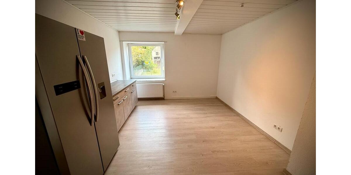 Einfamilienhaus Rammelsbach - 9 Zimmer, 175 m&sup2;, 239.000&euro; | Angebot:26580330