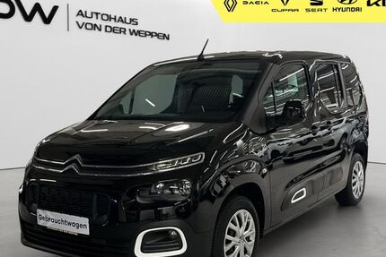 Citroen Berlingo 71.081 km 15.900 &euro; Stuttgart 70469
