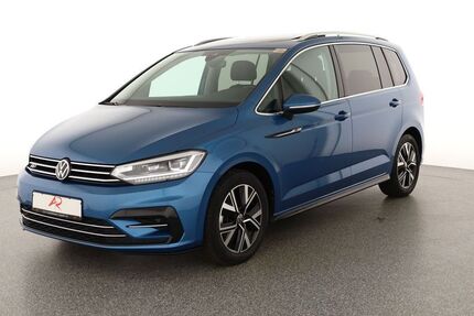 VW Touran 69.107 km 24.880 &euro; Berlin 12103