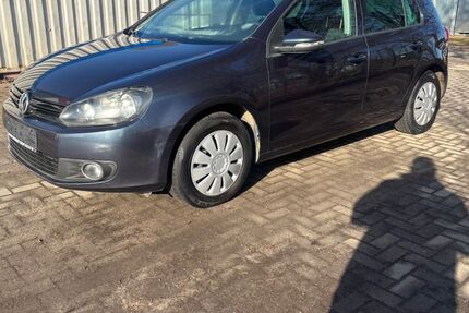 VW Golf 138.577 km 4.490 &euro; Biesenthal 16359