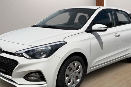 Hyundai i20 67.929 km 9.800 &euro; Obersulm-Willsbach 74182