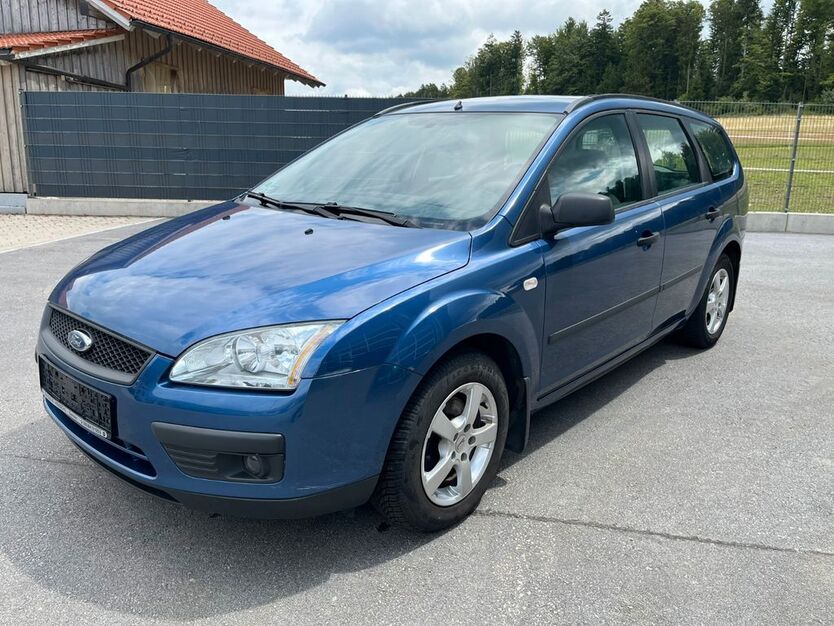 Ford Focus 136.000 km 2.200 € Sonnen 94164
