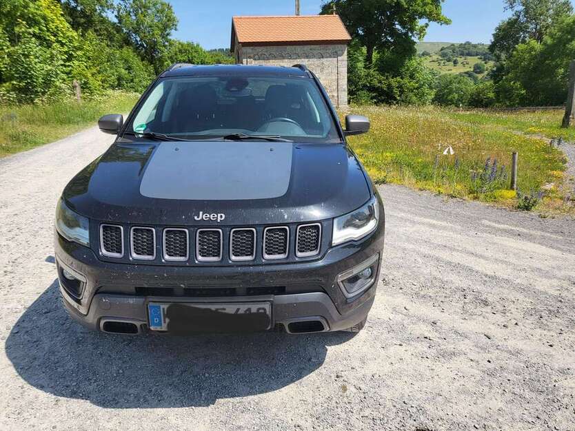 Jeep Compass 96.000 km 16.799 € Wildflecken 97772