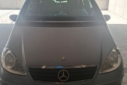 Mercedes-Benz A 170 180.000 km 1.900 &euro; Engen 78234