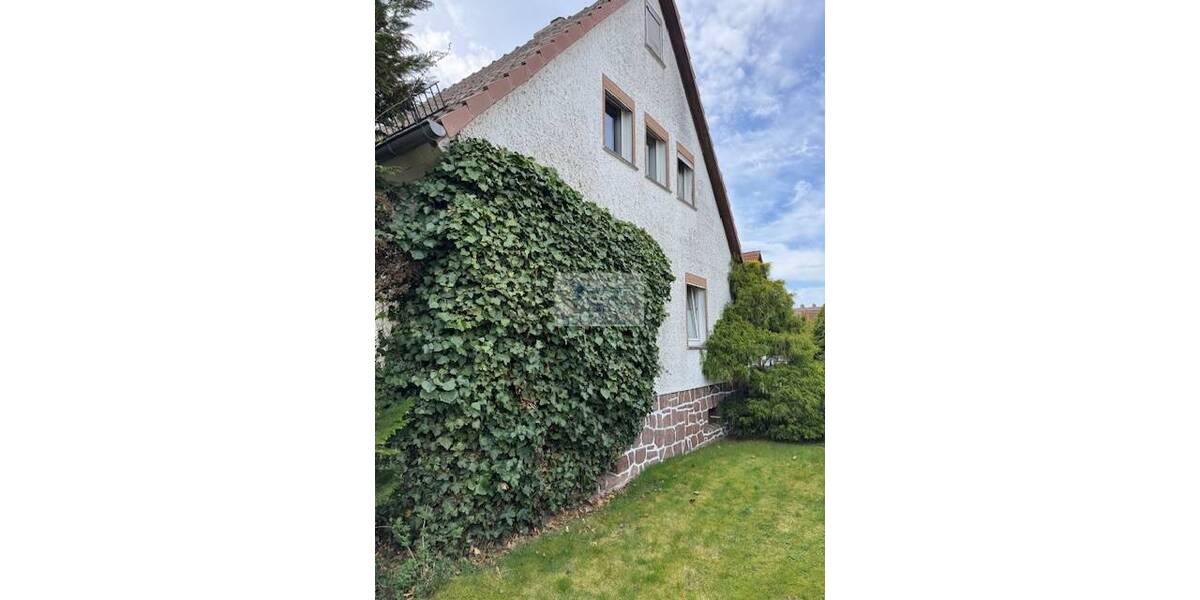 Einfamilienhaus Borken Großenenglis - 5 Zimmer, 90 m&sup2;, 140.000&euro; | Angebot:26092669