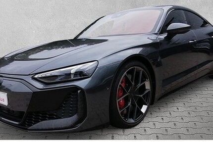 Audi e-tron GT 15.999 km 159.999 € Oldenburg 26135