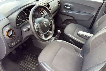 Dacia Lodgy 159.600 km 5.990 &euro; Ahrensburg 22926