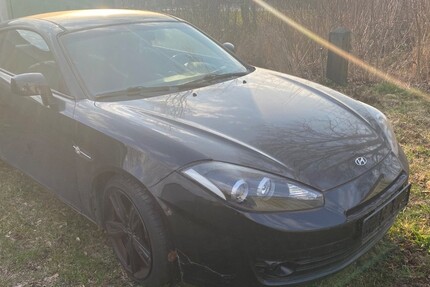 Hyundai Coupé 116.000 km 2.800 &euro; Hainewalde 02779