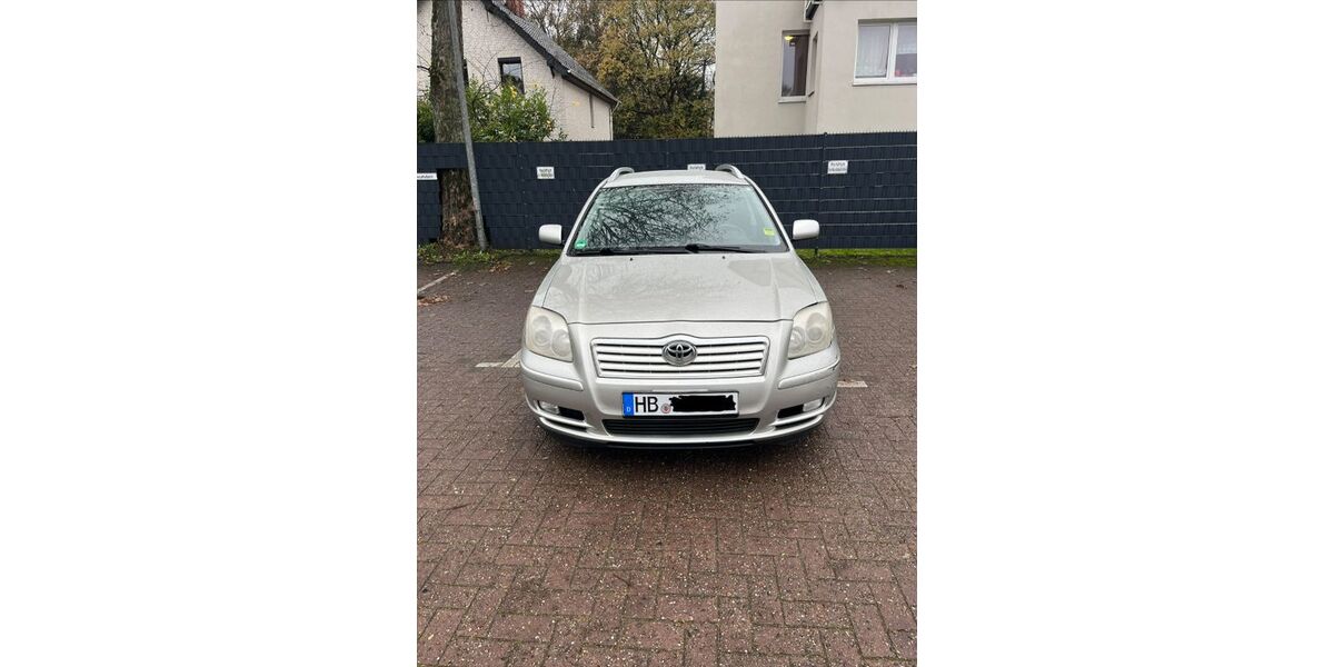 Toyota Avensis 145.000 km 3.600 &euro; Bremen 28757