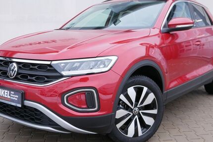 VW T-Roc 7.916 km 23.931 &euro; Beverungen 37688