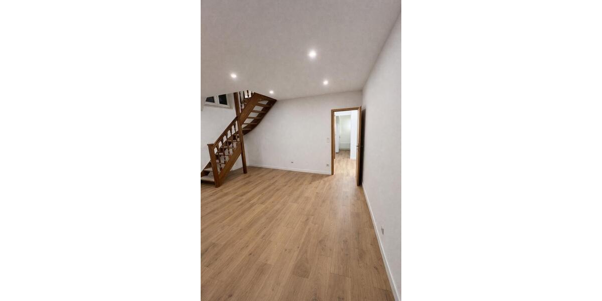 Etagenwohnung Bad Bentheim - 6 Zimmer, 140 m&sup2;, 1.400&euro; | Angebot:25489019