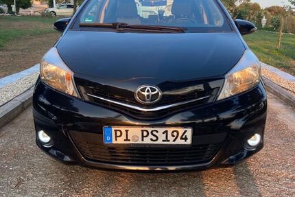 Toyota Yaris 147.507 km 6.900 &euro; Wedel 22880