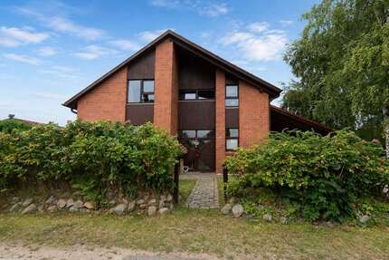 Haus Tespe - 4 Zimmer, 130 m&sup2;, 1.600&euro; | Angebot:27456355