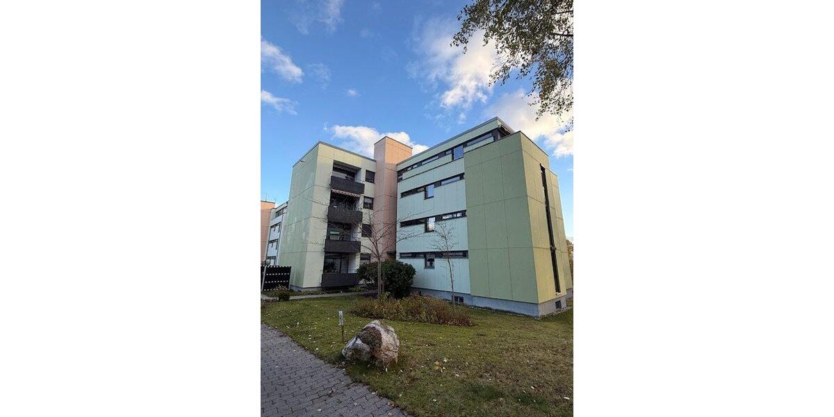 Etagenwohnung Selb - 2 Zimmer, 69 m&sup2;, 595&euro; | Angebot:26544492