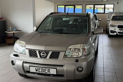 Nissan X-Trail 180.000 km 5.999 &euro; Hessisch Lichtenau 37235