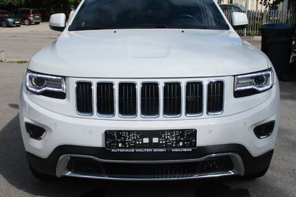 Jeep Grand Cherokee 192.000 km 11.900 € Krailling bei München 82152