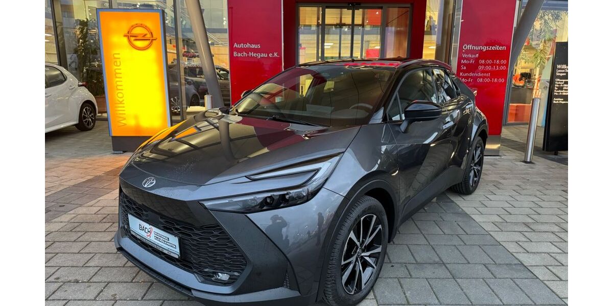Toyota C-HR 11.500 km 33.890 &euro; Singen 78224
