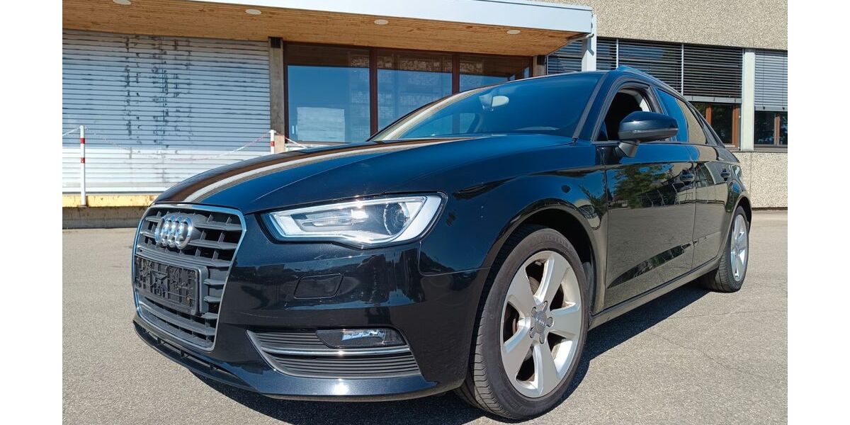 Audi A3 196.000 km 7.600 &euro; Lahr-Langenwinkel 77933