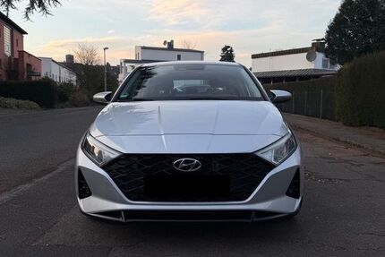 Hyundai i20 108.000 km 13.900 &euro; Frechen 50226