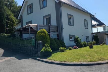 Haus Burbach - 5 Zimmer, 120 m&sup2;, 350.000&euro; | Angebot:26186486
